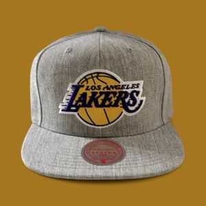 Mitchell & Ness LA Lakers 2.0 SnapBack Heather Gray Cap